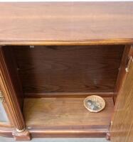 Antique Curved Glass Display Cabinet With Mirrored Back and Brass Accents - 3