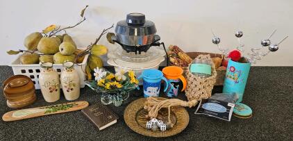 Electric Cooker With Multi-Function Controls (Tested, Works), Corning MicrowavePlus, Oil & Vinegar Containers, Toddler Spill-Proof Cups, And More