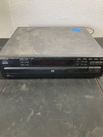 Kenwood Compact Disc Player