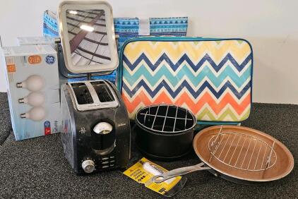 Sunbeam Toaster Tested, Works), GE LED Bulbs, Lighted Mirror, Pans, Storage Bags, Hardware