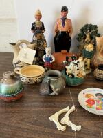 Mixed Collectible Pottery Figurines, 1990 Mother&rsquo;s Day Plates, Novelty Jugs & Animal Decor - 4