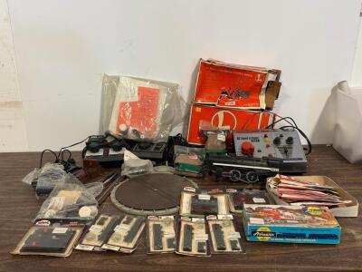 Mixed Lionel O-Scale And HO Model Trains: Remotes, Power Packs, Turntable, Track, 8644 Engine