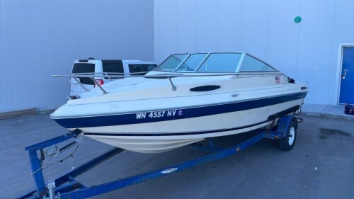 1989 Seaswirl Sierra Cuddy Classic. Under Deck Cab in Front!