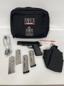 1911 A-1 Springfield Armory 10mm Pistol W/ 4 Magazines