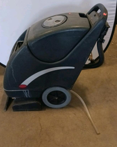 Viper Commercial Carpet Extractor, 16" Cleaning Path, 9 Gal Tank, Corded Electric, Model Likely CEX410