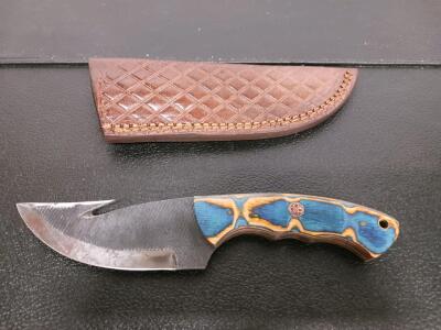 Fixed-Blade Hunting Knife With Gut Hook, Drop Point Blade, Leather Sheath