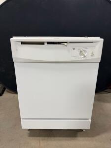 GE Built-In Dishwasher, White, 12 Place Settings, Mechanical Dial, Heated Dry, 24" Wide