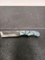Custom Fixed-Blade Utility Knife With Patterned Resin Handle And Leather Sheath - 2