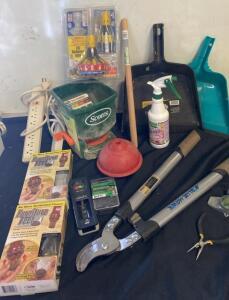 Mixed Garden Hand Tools &ndash; Blue Hawk Lopper, Scotts Spreader, Yard Hose, Pliers ( R8 )