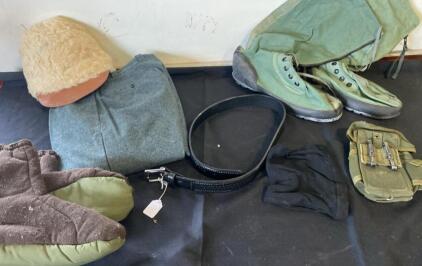 East German NVA Cold Weather Set BE 87 &ndash; Winter Boots, Trousers, Ushanka, Belt, Pouch ( R7 )