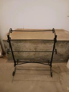 Wrought Iron Quilt/Blanket Rack, Matte Black, 3 Bars, Traditional Scrollwork, 30"x15"x32" (Freezer 3)