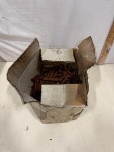 Box Of ~100 Rusty 1/2"-13 UNC x 2.5" Steel Double-Ended Stud Bolts, Heavy Surface Corrosion