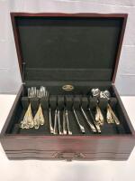 Reed & Barton Echo Gold Flatware Set With Wooden Storage Chest