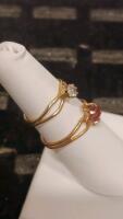 Pair Of Gold Rings &ndash; Solitaire & Floral Design, Clear And Red Stones, Round Cut Gemstones - 2