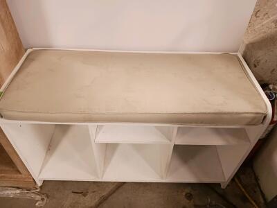 White 6-Cubby Storage Bench With Beige Cushion, Indoor Entryway Organizer, 40"x16"x20"