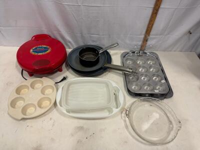 Santa Fe Quesadilla Maker With Bakeware: Muffin, Bake Pans, Saucepans, Glass & Ceramic Dishes Sp-6