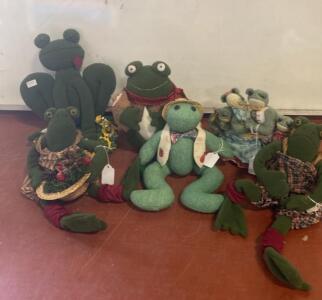 Set Of 6 Handmade Folk Art Fabric Frog Plush Dolls, 18-24" Tall, Vintage Decor ( SP11 )