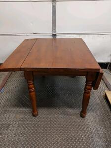 Drop-Leaf Wooden Dining Table, Rectangular, Hinged Leaves, Turned Legs, 36" x 40"