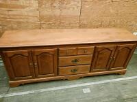 Traditional Medium-Brown Wooden Sideboard With 3 Drawers And 4 Cabinet Doors
