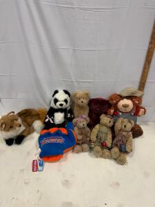 Assorted Plush Toys: 9 Items Including Teddy Bears, Panda, Fox, And Boise State Foam Hand