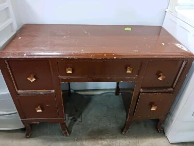 Vintage Wooden Desk, 5 Drawers, 48"x22"x30", Brown Finish, Brass Pulls Sp-10
