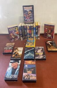 VHS Tapes: Disney, Power Rangers, Pok&eacute;mon, Space Jam, Good Will Hunting, 18 Movies, Clamshell Cases ( SP4 )