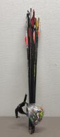 36 Mixed Carbon Hunting/Target Arrows With Nocks, Field Points, Release Aid & Hard Storage Tube - 5
