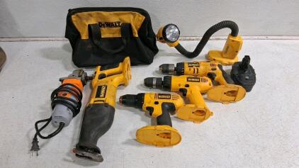 DeWalt 18V Cordless Tool Set w/ 3 Drills, Reciprocating Saw, Flashlight, Grinder, Bag (UNABLE TO TEST)