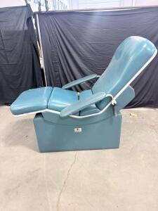 Electric Medical Exam/Procedure Chair with Adjustable Backrest and Leg Rest, Vinyl Upholstery