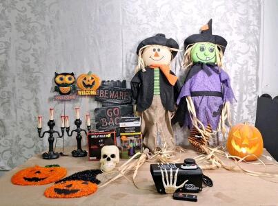 (1) Fog Machine & Assorted Halloween Decorations
