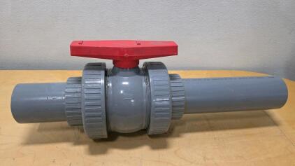 FNW True Union Ball Valve FNW3850NE, CPVC, PTFE Seat, 150 PSI, 4" Socket, Manual Handle