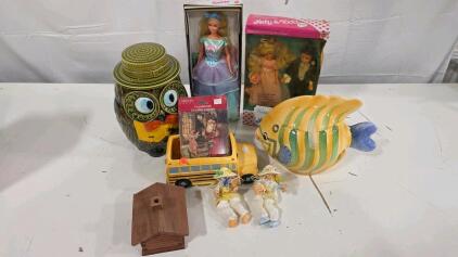 Vintage Collectible Lot: Barbie & Kelly Todd Dolls TeaTime Barbie, Ceramic Cookie Jars, Figurines, Planter, Cards