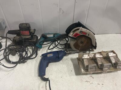 Mixed Lot: Craftsman Pad Sander 315.11650, 2 HP Circular Saw, Makita HP1621F, Benchtop Drill, 4 Brackets- all tools have been tested and work