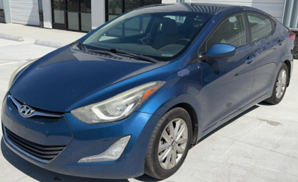 2016 HYUNDAI ELANTRA - BACKUP CAMERA!