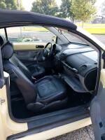 2003 VOLKSWAGEN BEETLE - LEATHER SEATS! - 13