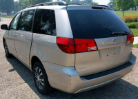 BANK REPO - 2004 TOYOTA SIENNA - FWD! - 3
