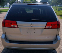 BANK REPO - 2004 TOYOTA SIENNA - FWD! - 4