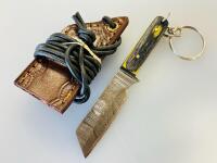 Custom Handmade Fixed-Blade Hunting Knife, Hammer Forged, Red Resin Handle And Miniature Keychain Knife - 2
