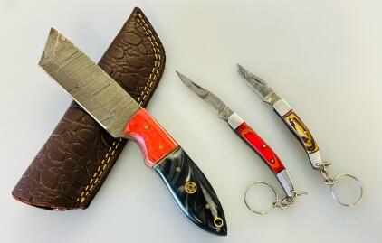 Custom Handmade Damascus Steel Knife Set &ndash; Fixed Blade Tanto With Sheath & 2 Folding Keychain Knives