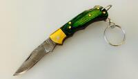 Custom Fixed-Blade Hunting Knife (Red/Yellow Handle, Gut Hook) & Small Folding Pocket Knife (Green/Yellow, Damascus-Style) - 2