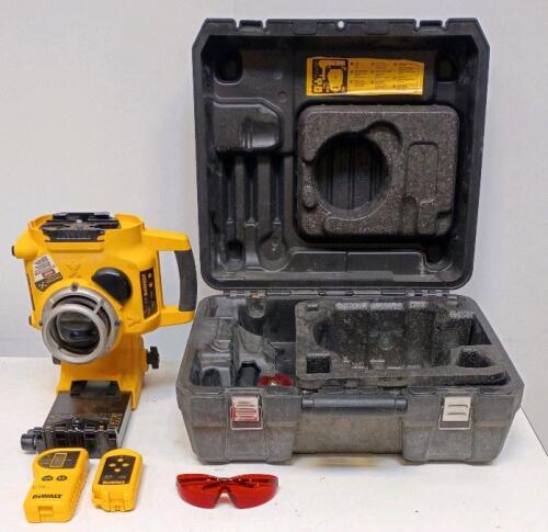 DEWALT DW077 Rotary Laser Level, Self-Leveling, 800 RPM, Digital Detector, Case, Remote
