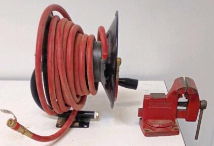 Wilton 3" Bench Vise, Fixed Base, Made in USA, 3" Jaw Width & Opening, Cast Iron & Air Hose With Mountable Reel