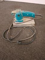 Makita 9045B Finishing Sander, 115V, 4A, 10,000 OPM, 4-1/2"x9" Pad, Corded, Japan, Serial 66741E872 (Tested And Powered On), Sheets And Pillow Cases, And Books - 2