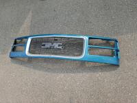 GMC Sierra 1500 Front Grille, Blue with Chrome Trim, Fits 2014&ndash;2018 Models