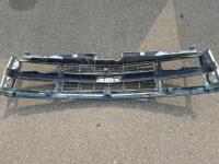 1988&ndash;1993 Chevrolet C/K Pickup Grille, Silverado Suburban Blazer, Silver/Blue, OEM Style - 3