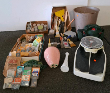 Vintage scale, Assorted Painting & Surface Prep Hand Tools Lot &ndash; Brushes, Scrapers, Pliers &ndash; Mixed Brands ,
