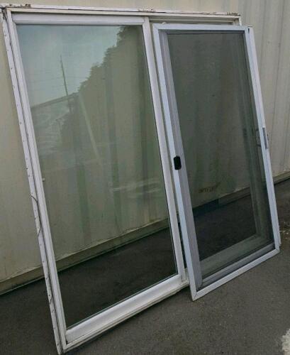 White 2-Panel Sliding Glass Patio Door With Screen, Double-Pane Tempered Glass