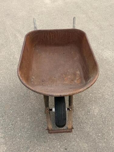 True Temper 6 Cu. Ft. Steel Tray Wheelbarrow, Hardwood Handles, Single Pneumatic Wheel
