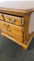 Small 5-Drawer Golden Oak Chest, Dovetail Drawers, Brass Pulls, 24"x12"x24", Traditional Style - 4