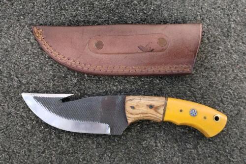 Fixed-Blade Hunting Knife w/ Gut Hook, Yellow & Wood Handle, Leather Sheath, Mosaic Pin, 8"